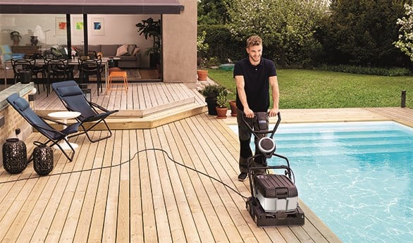 Processus de rénovation d'une terrasse en bois