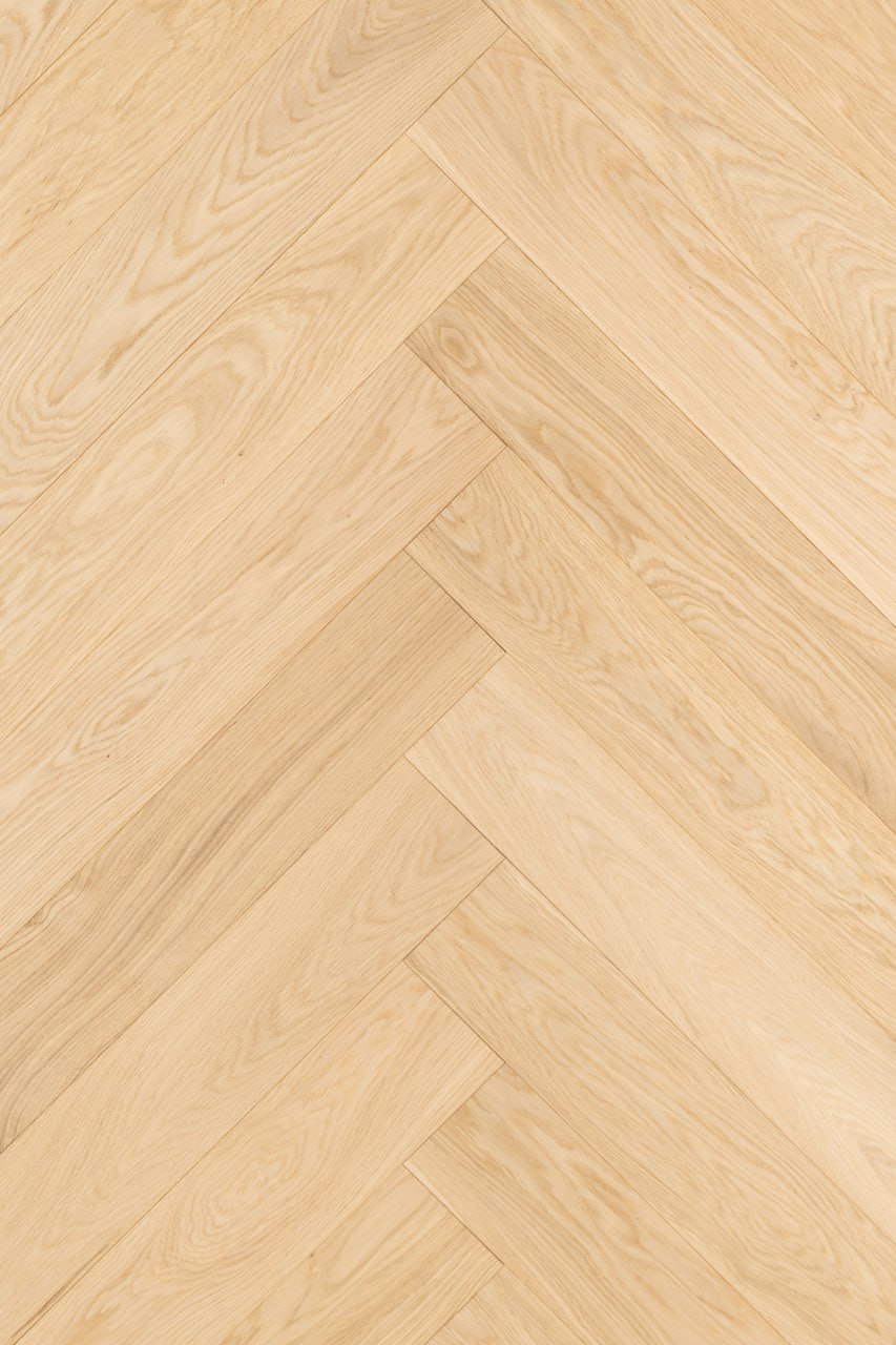 Parquet bâton rompu en chêne rénové dans une maison de maître à Colmar
